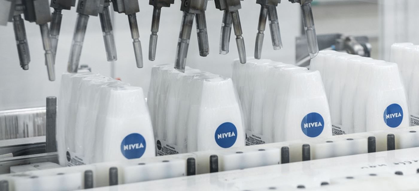 sprzedaz uzywanych kosmetykow Stage